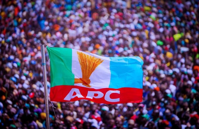 APC Members Protest in Lagos, Demand Ojelabi’s Removal as State Chairman