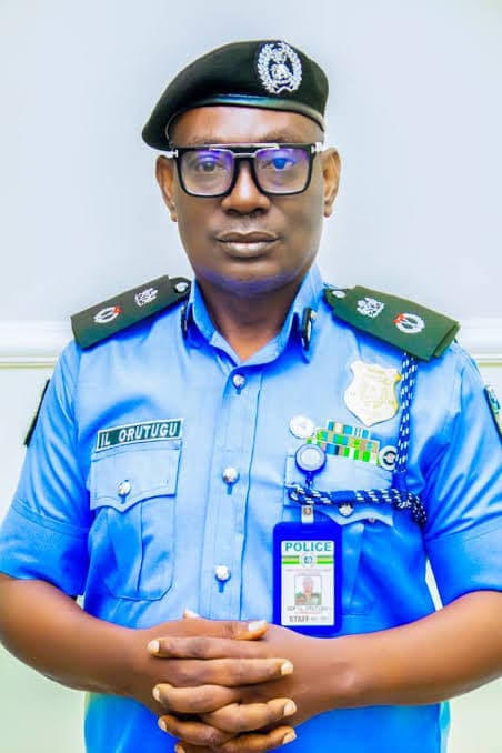CP Orutugu Meets Ogidi Monarch, Security Stakeholders Ahead of Anambra Poll : Queen Phillips 