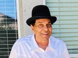 Bollywood Icon Dharmendra Dies at 89, Leaving a Legendary Legacy