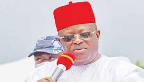 FG Invites EFCC, ICPC to Audit All Federal Road Projects — Umahi