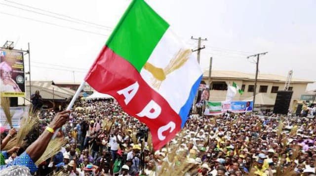 APC Blames Oyo Governor Makinde for PDP’s Misfortunes, Urges Nigerians to Stop Targeting Tinubu