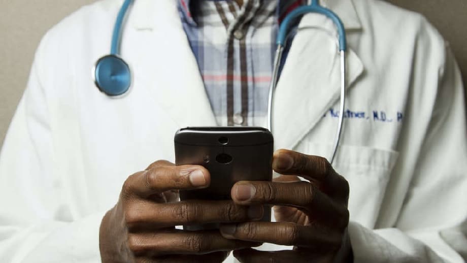 Resident Doctors Begin Receiving Long-Overdue CONMESS Arrears