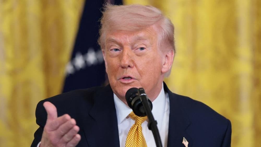 Trump Issues Fresh Warning to Iran as Peace Talks Face Collapse