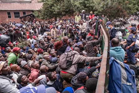 South African Protesters Evict Foreign Nationals from Homes Amid Anti-Immigrant Crackdown