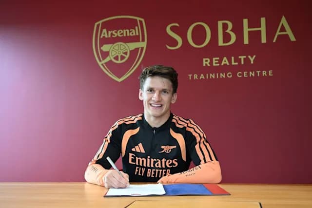 Arsenal Secure Deal for Greece International Christos Tzolis
