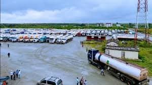 Dangote To Meet Marketers Over New Petrol Price