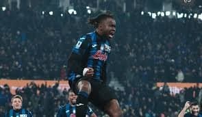 Serie A: Lookman&#8217;s Late Header Propels Atalanta to 2-1 Victory Over AC Milan