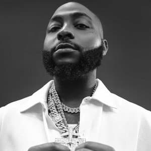 Davido admits feeling &#8216;broke&#8217; compared to his billionaire Father