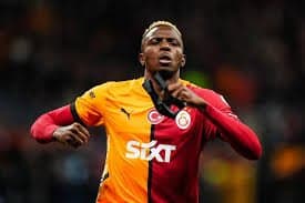 TRANSFER NEWS : Joseph Yobo, Obafemi Martins Back Victor Osimhen To Join Old Trafford